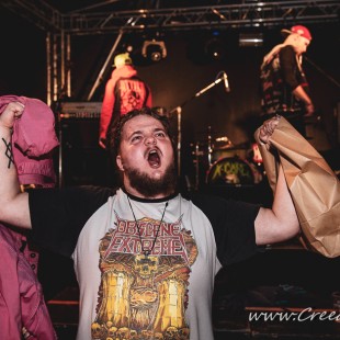 0169 Angry Burgers fest